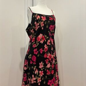 1990’s Vintage Floral Spaghetti Strap Dress